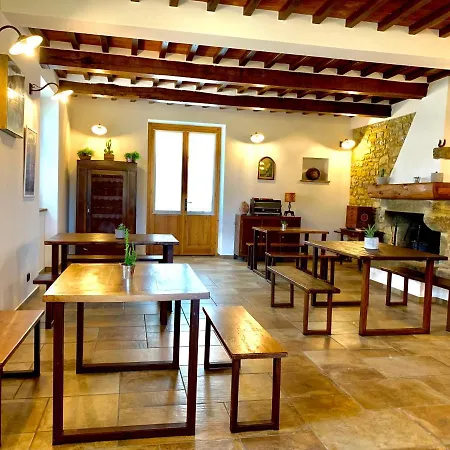 Alojamento de Acomodação e Pequeno-almoço Lavanda E Rosmarino 4*
